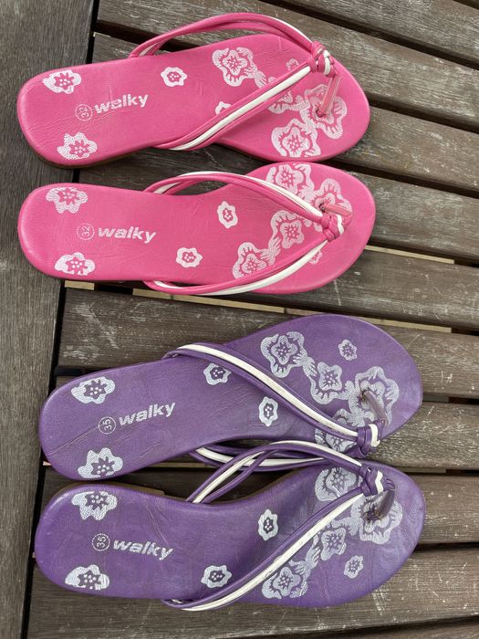 Klapki japonki rizmiar 32 i 35