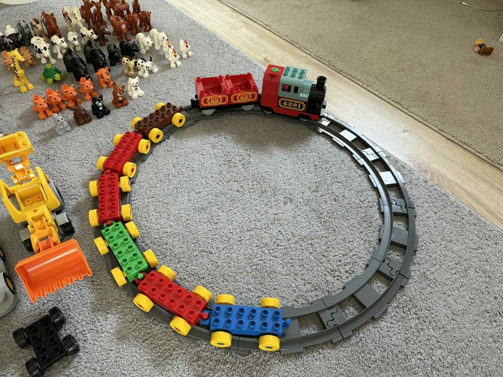 LEGO Duplo około 15.3 kg w całości