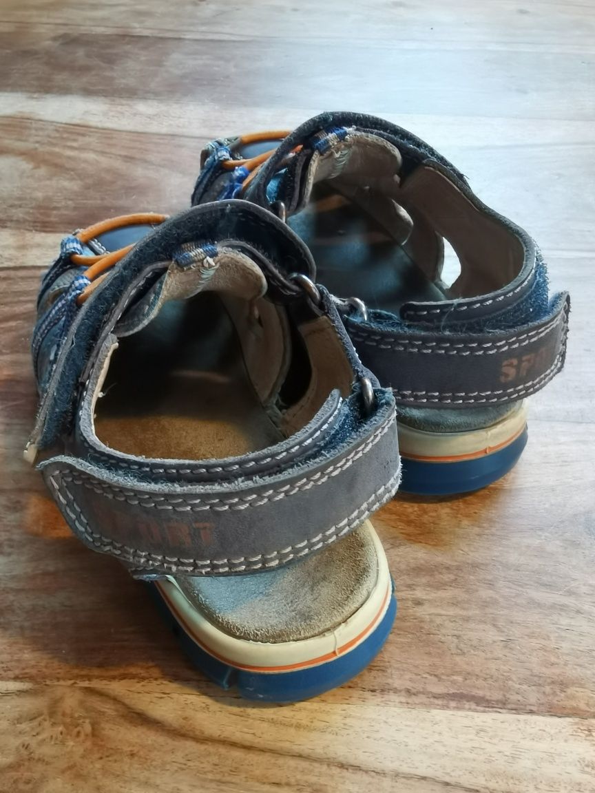 Sandały dziecięce buty Primigi skórzane rozmiar 26