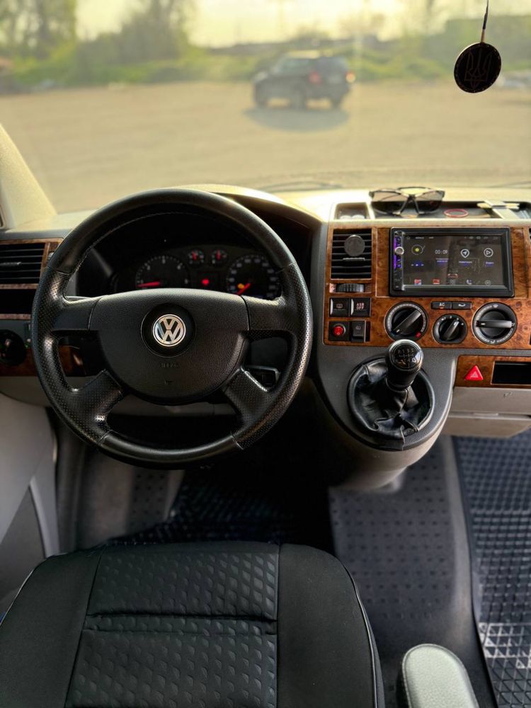 Volkswagen T5 2.5 Пасажир
