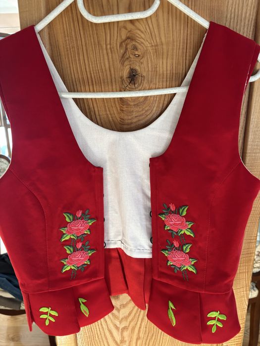 Gorset góralski haftowany