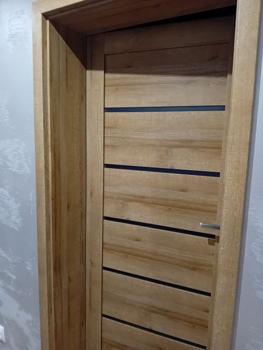 Nowa oscieznica regulowana kolor dąb europejski