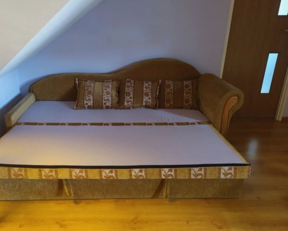 Wygodny narożnik / sofa rozkładana
