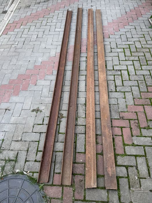 Швелер сталевий 10-24