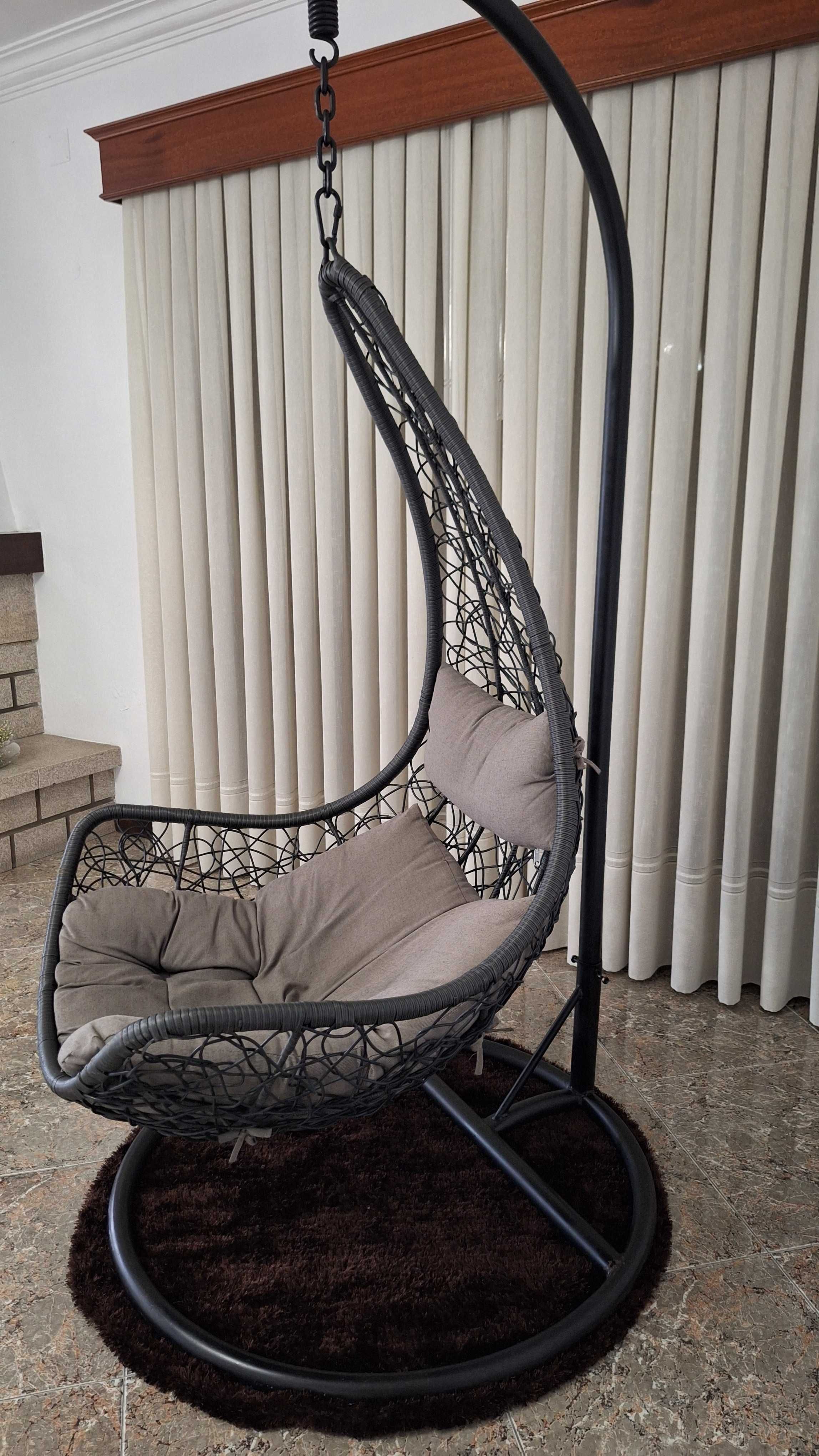 Cadeirão de baloiço