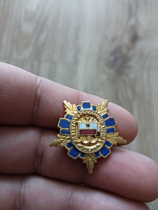 Odznaka honorowa „Zasłużony Pracownik Morza”