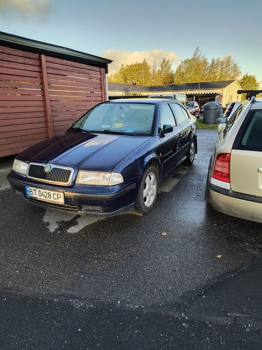 Шкода октавія 1.9