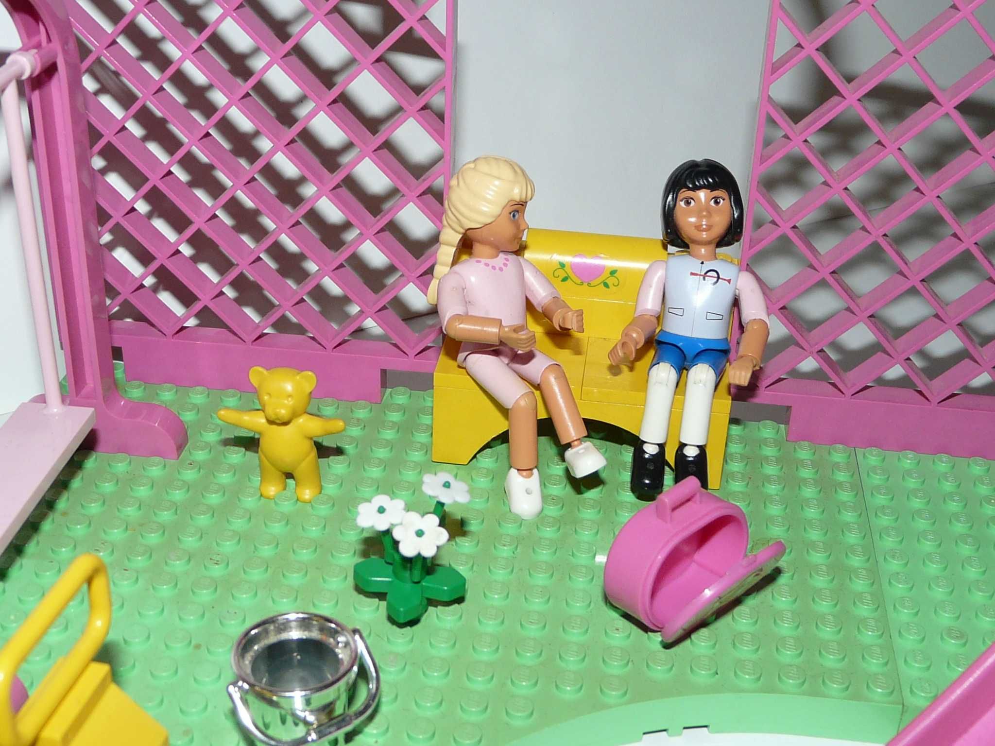 Lego belville friends plac zabaw z huśtawką karuzelą zjeżdżalnią deską