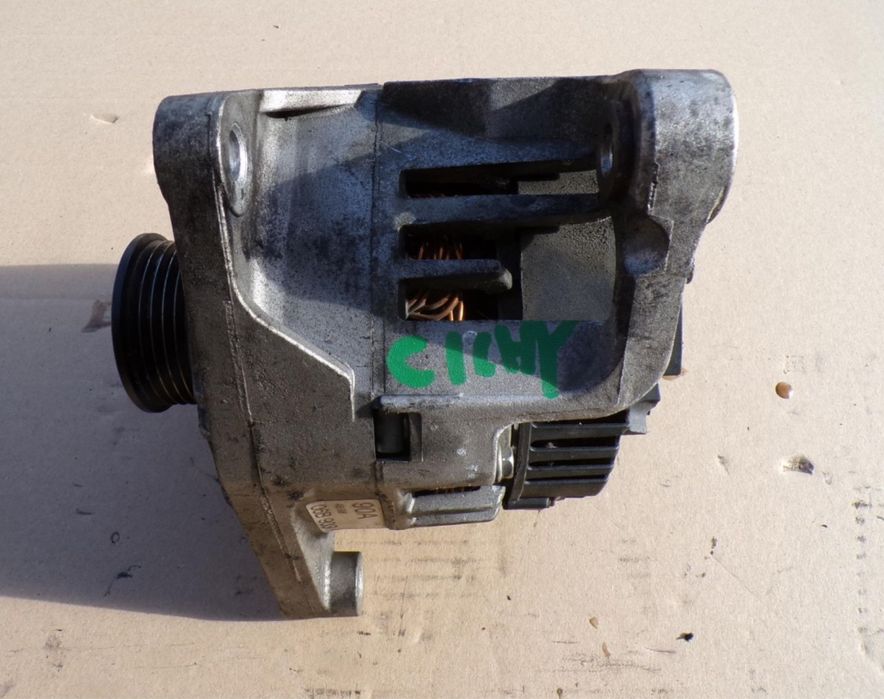 Sprzedam alternator passat 1.8 kupiony 6 miesiecy temu