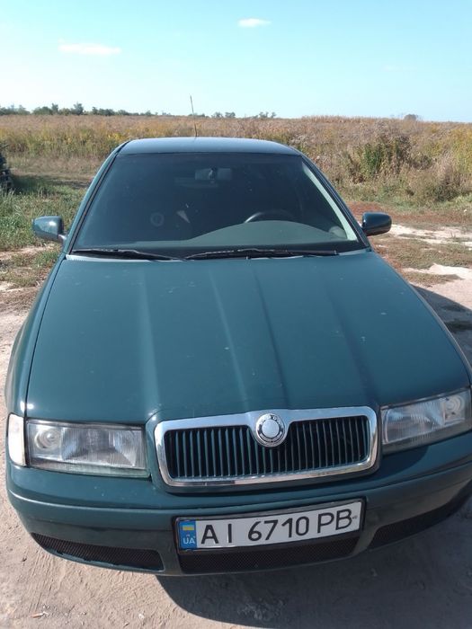 Продам skoda octavia  1