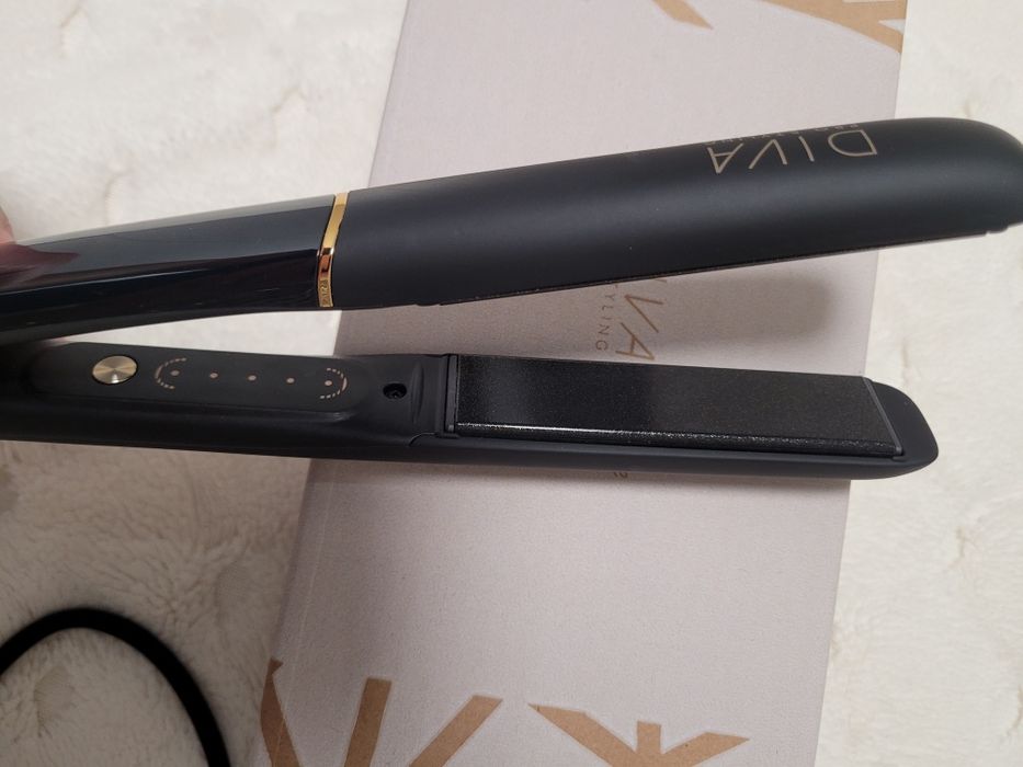 Выпрямитель для волос с золотым вкраплением Precious Metal Gold Dust D