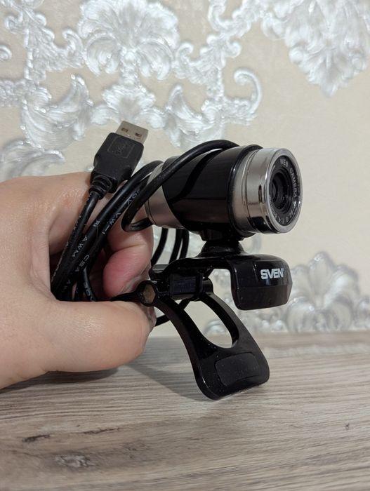 Веб-камера SVEN IC-720 с микрофоном