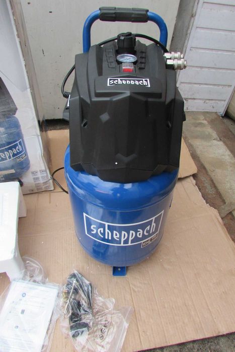 Вертикальний безмасляний компресор Scheppach 30L 10 бар (з Німеччини)