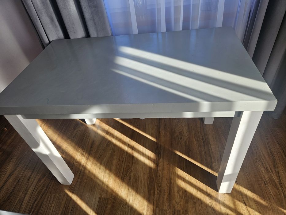 Stół do kuchni/jadalni drewniany