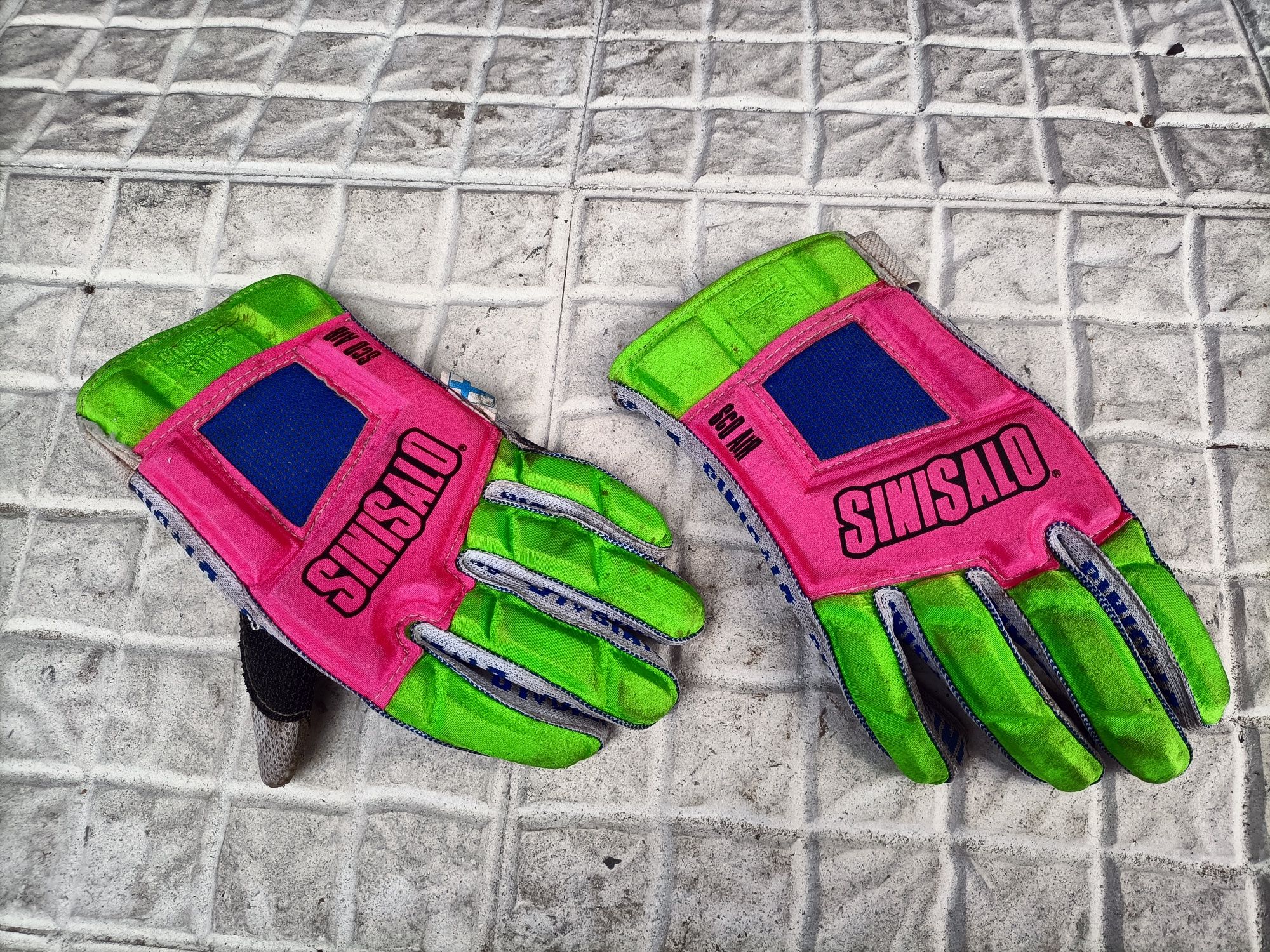 Proteções motocross Sinisalo vintage