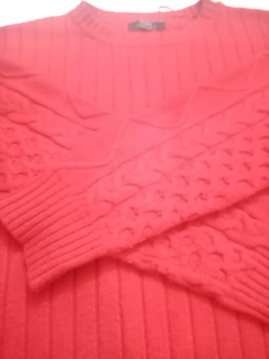Sweterek damski oversize