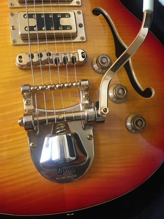 Gitara elektryczna
