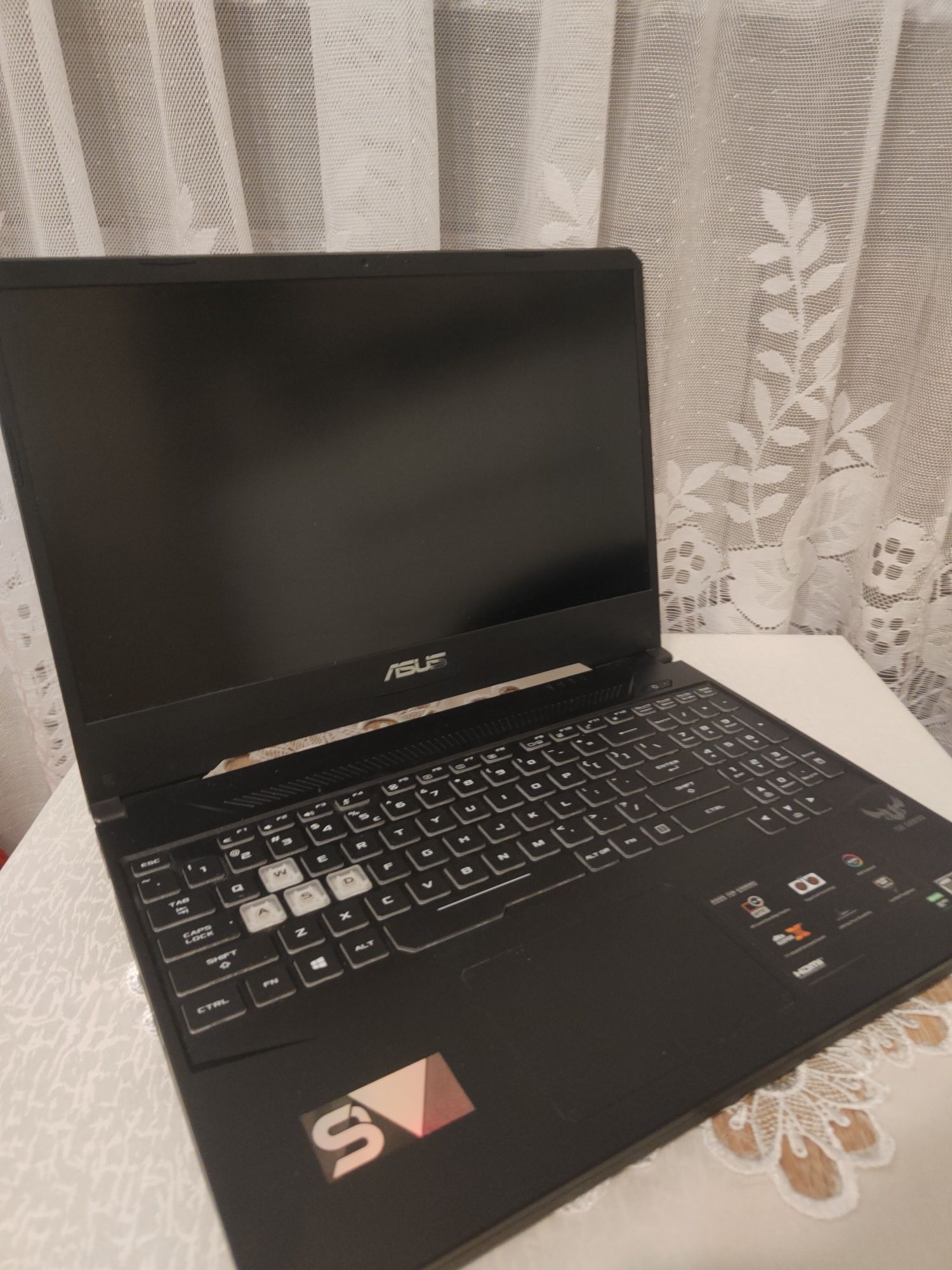 Laptop Asus Tuf Gaming fx505dt-al087t