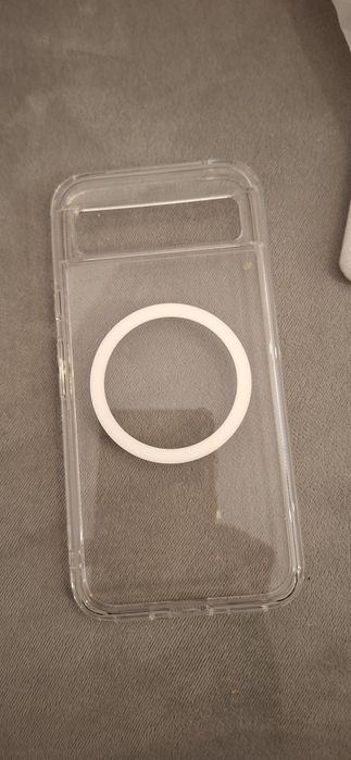 Nowe Etui Pixel 8A