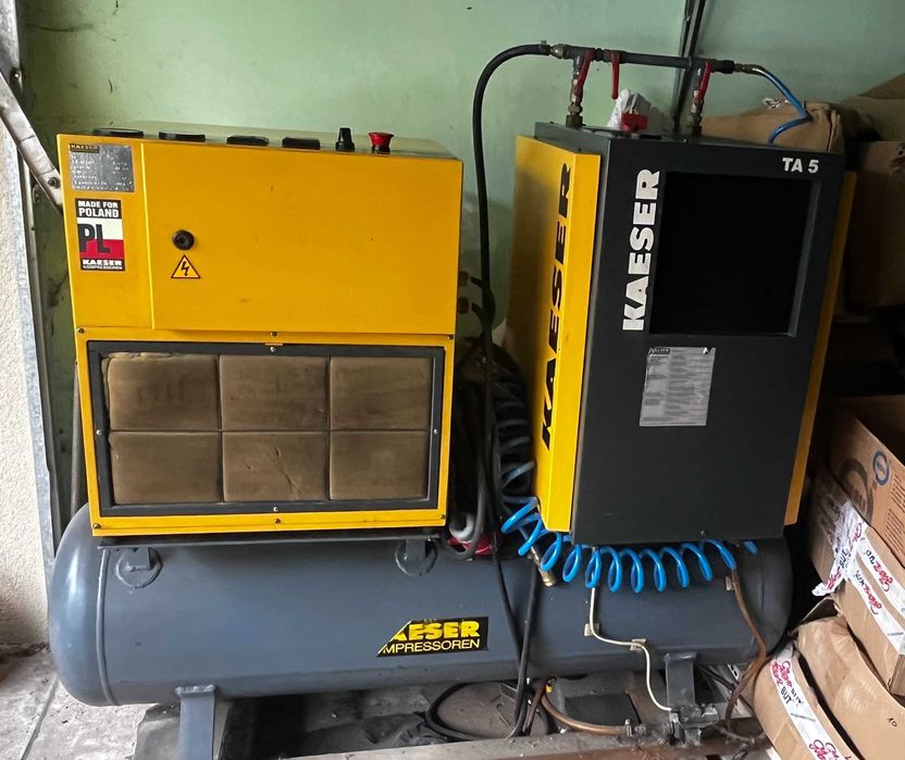Kompresor Sprężarka śrubowa  model KAESER SX6 z osuszaczem model TA 5