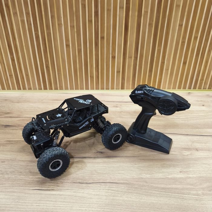 Знижка! Радіокерована машина MONSTER DUNETHÜNDER