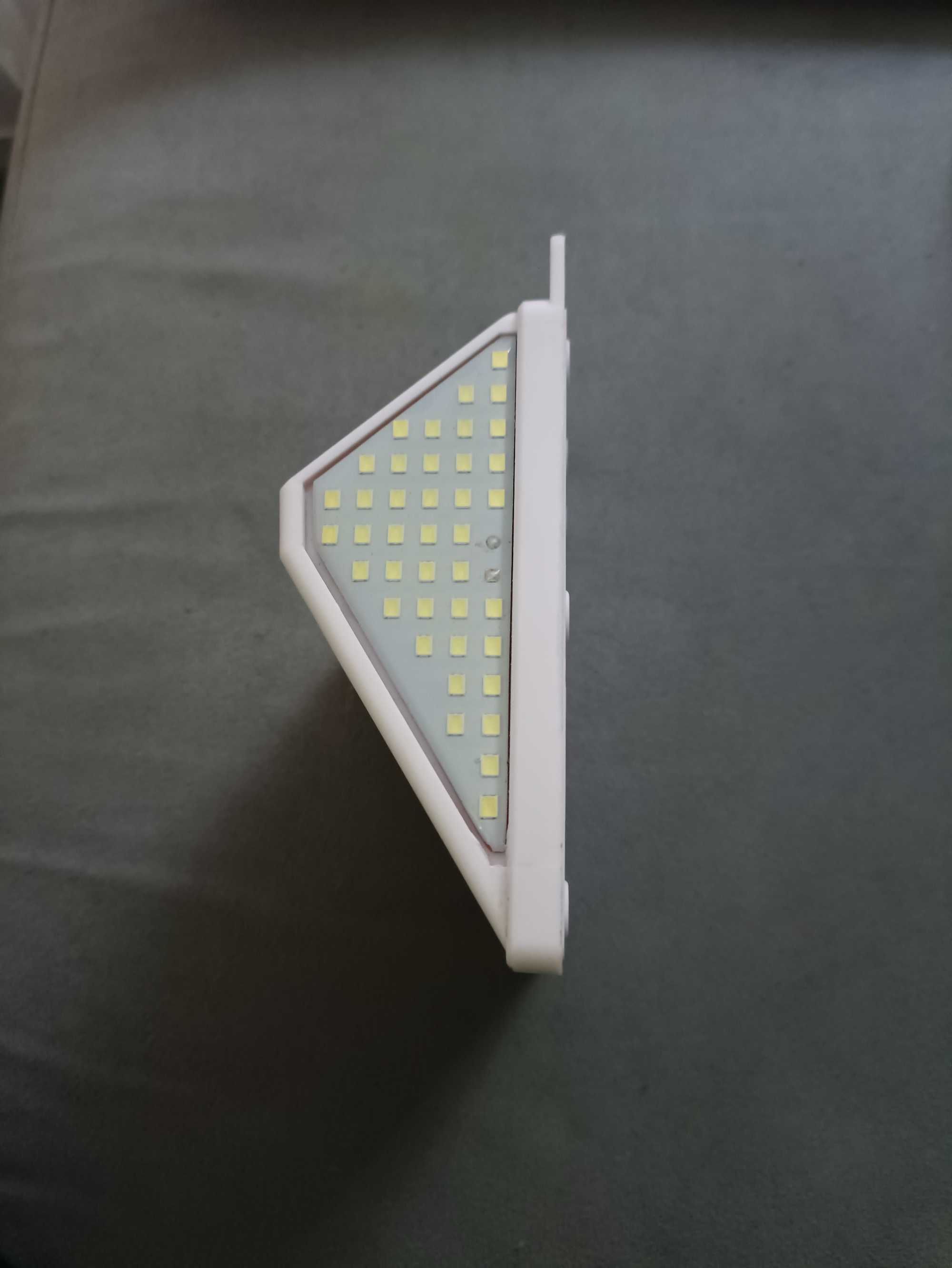 Solarna lampa ścienna CASALUX czujnik ruchu zmierzchu oprawa biała