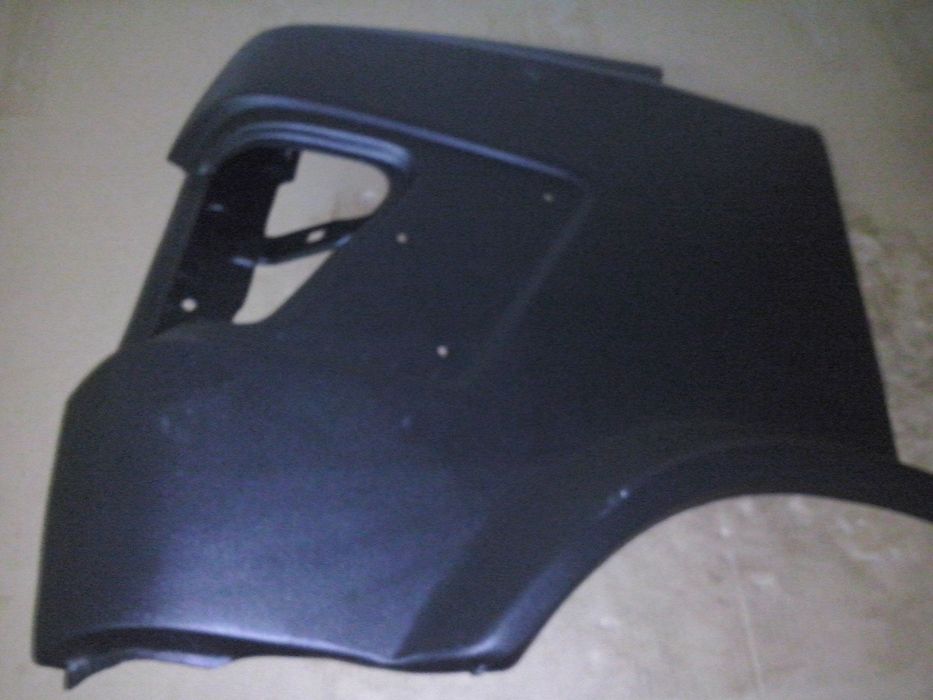 Guarda-Lamas da frente novos Mercedes 601 e 602