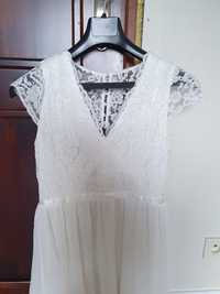 Sukienka na ślub, łamana biel