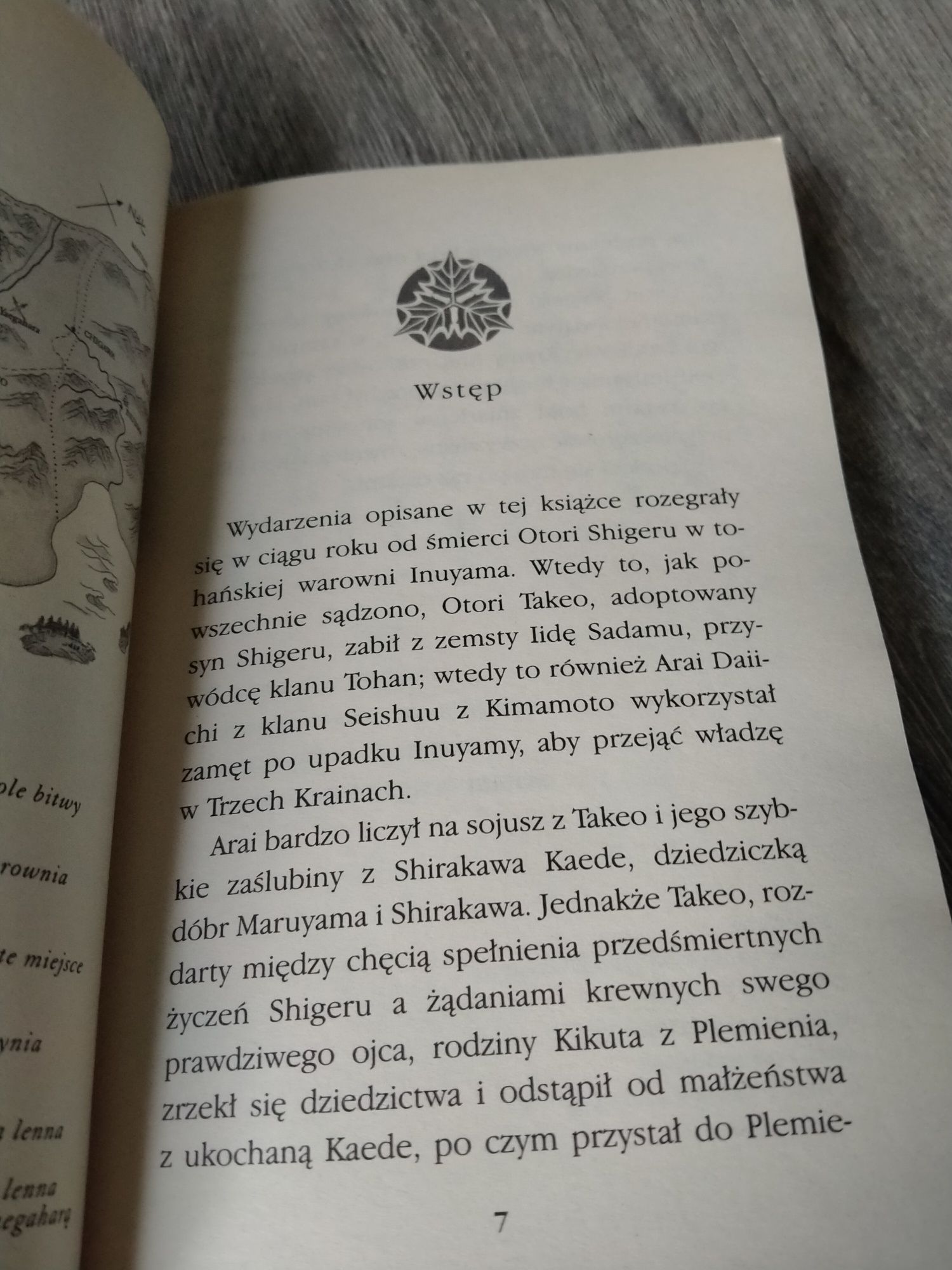 Lian Hearn Na posłaniu z trawy