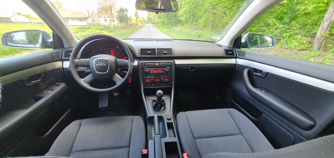 Audi A4*B7*2.0Tdi*140km*Sedan*2006r*Hak*6 Biegów*Ładny Stan