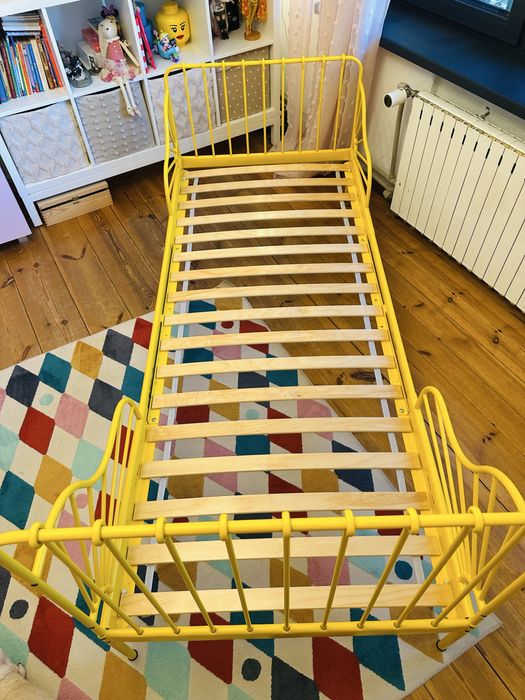 Ikea Minnen łóżko z materacem dzieciece 80x200 żółte rzadki kolor
