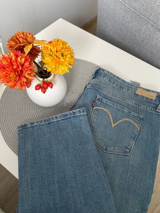 Spodnie jeans damskie Levis 32/32