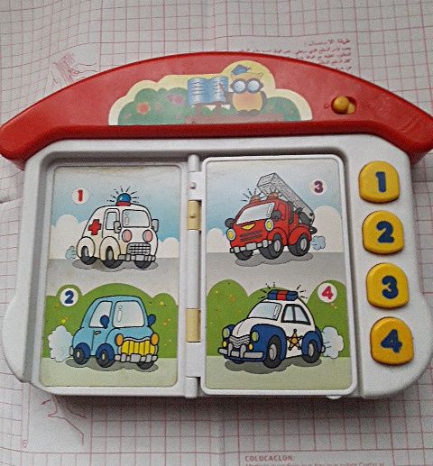 Музикальна познавальна іграшка подарунок