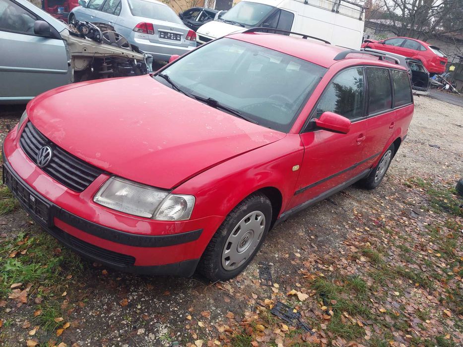 Posiadam czesci vw passat b5  1.9tdi kombi 1998r