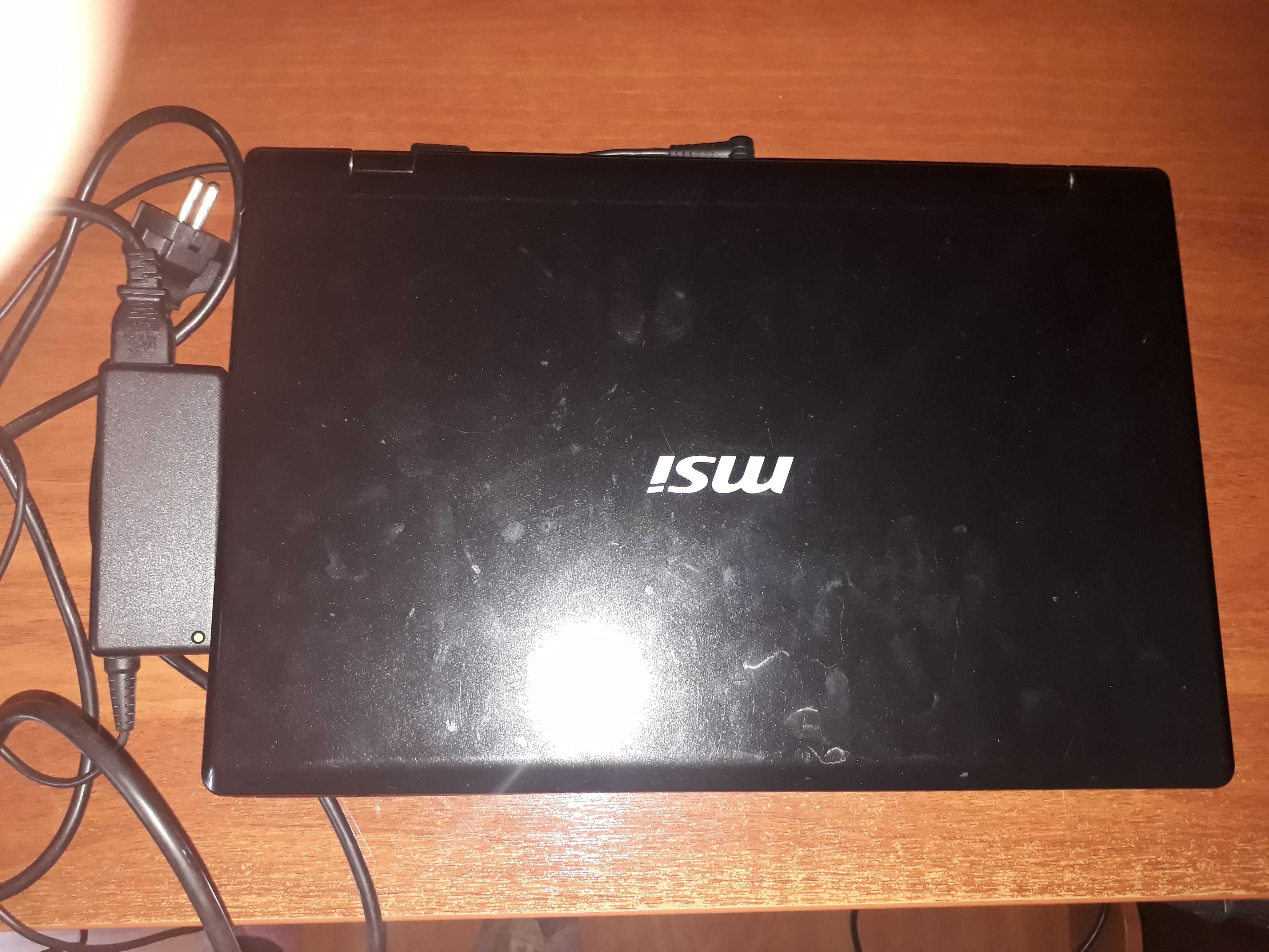 Продам ноутбук msi модель 1682 CX 500