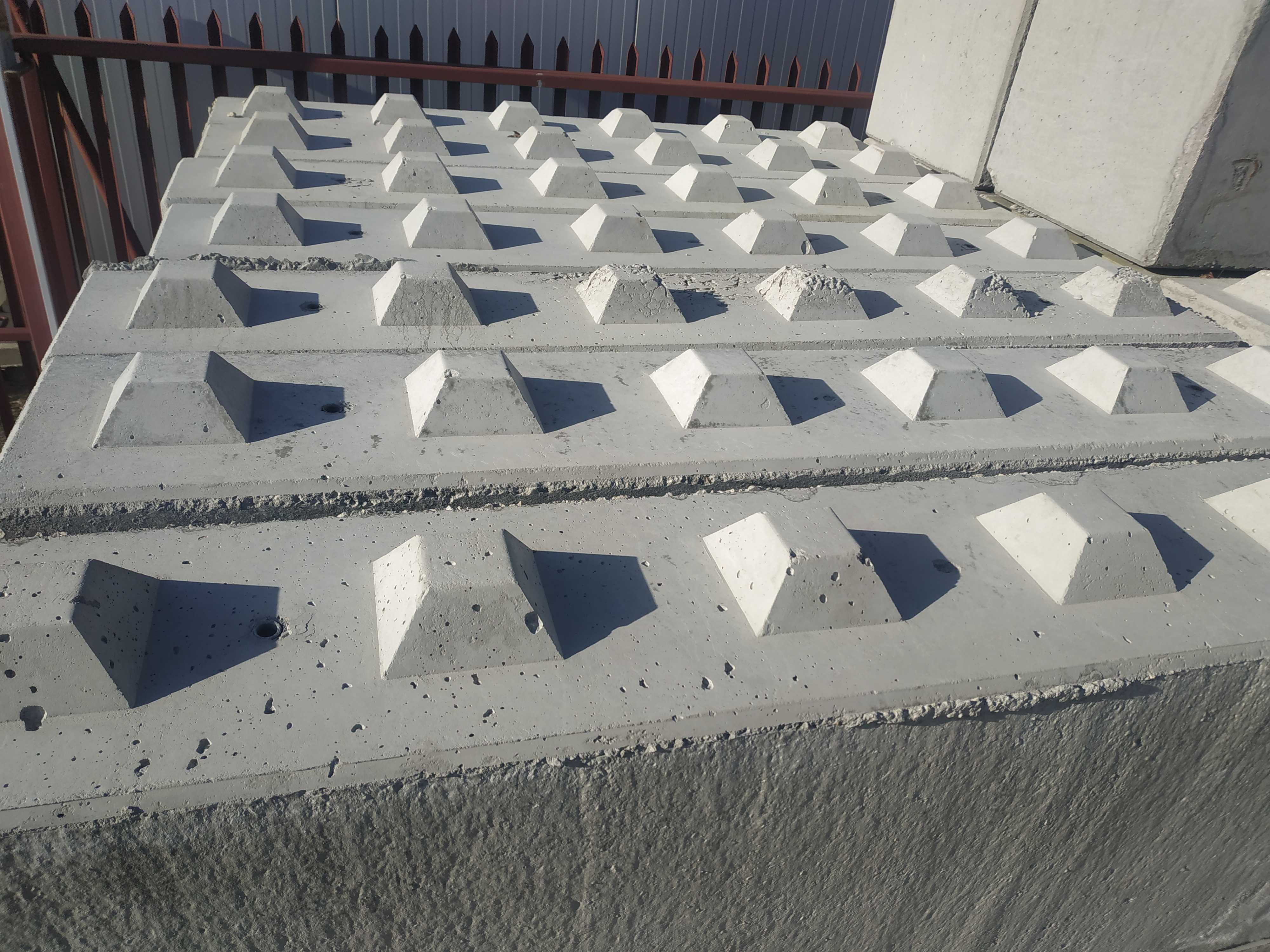 Bloki betonowe LEGO