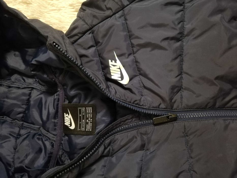 kurtka Nike 116 122 na 6 7 lat granat