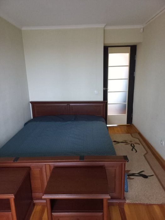 Оренда 3 кімнатної квартири по вул. Захисників України