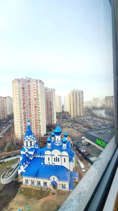 1к урлівська ахматової григоренко позняки рівермол