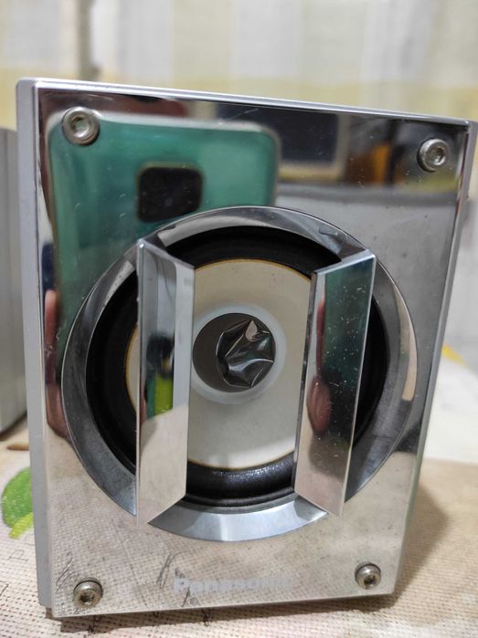 cinco colunas 60W cada uma em alumínio