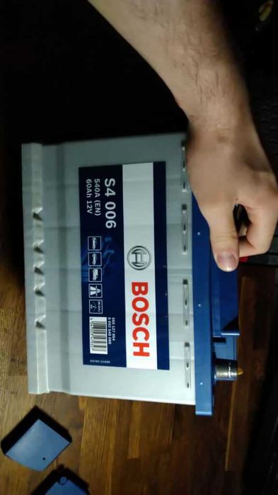 Bosch S4 S4004 typ 075, 60Ah, 12V, 540A akumulator bateria samochodowa