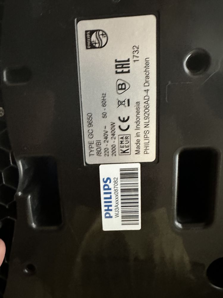 Żelazko z generatorem pary Philips GC9650/80