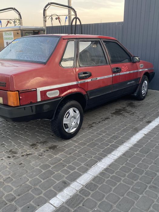 Продам ваз 21099