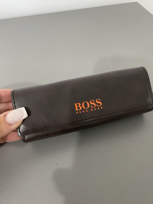 etui na okulary przeciwsłoneczne Hugo Boss
