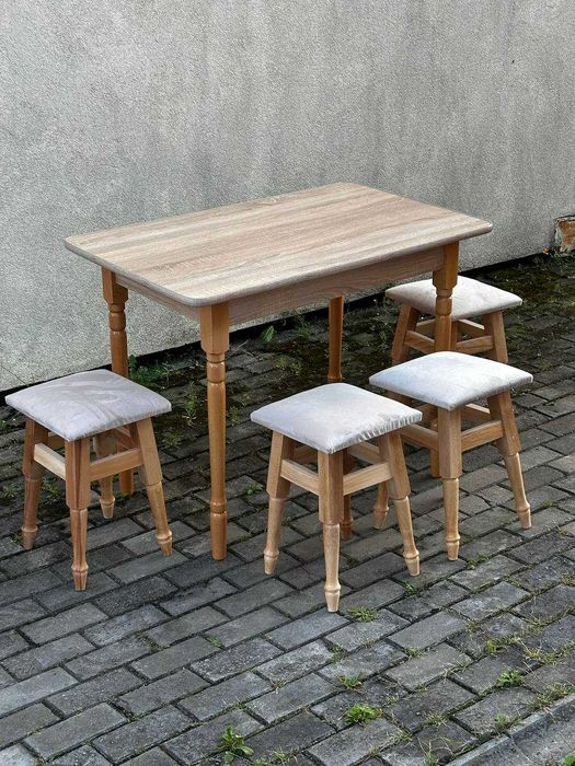 Cтіл, не розкладний кухонний стіл, журнальний столик, стіл в кухню