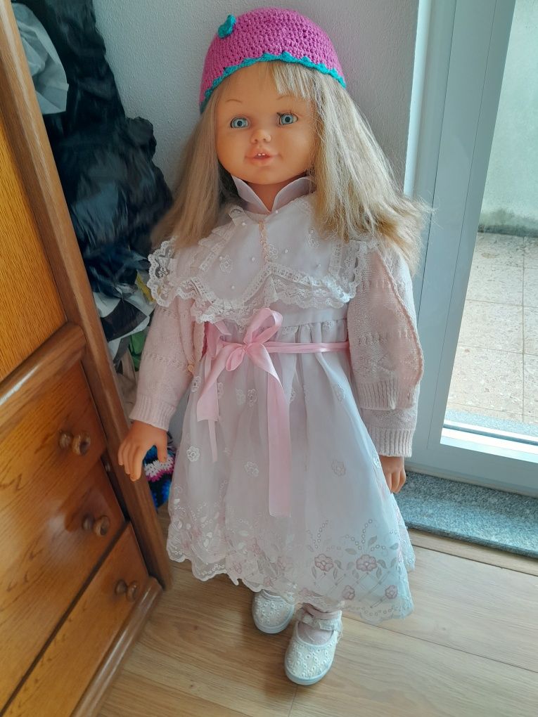 Boneca vintage enorme marca Jesmar