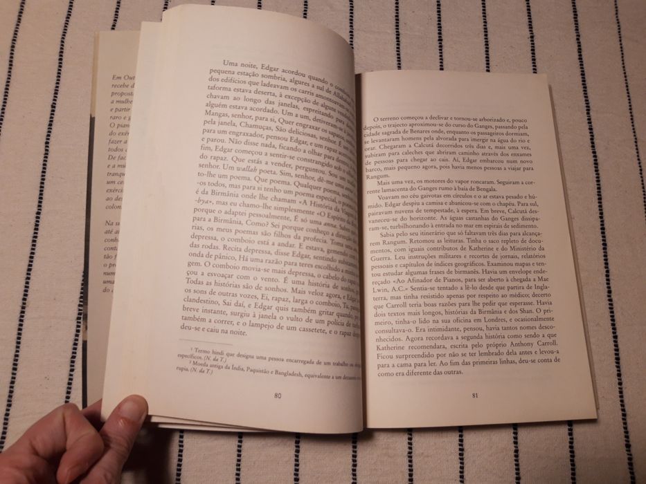 Livro "O Afinador de Pianos" de Edgar Drake