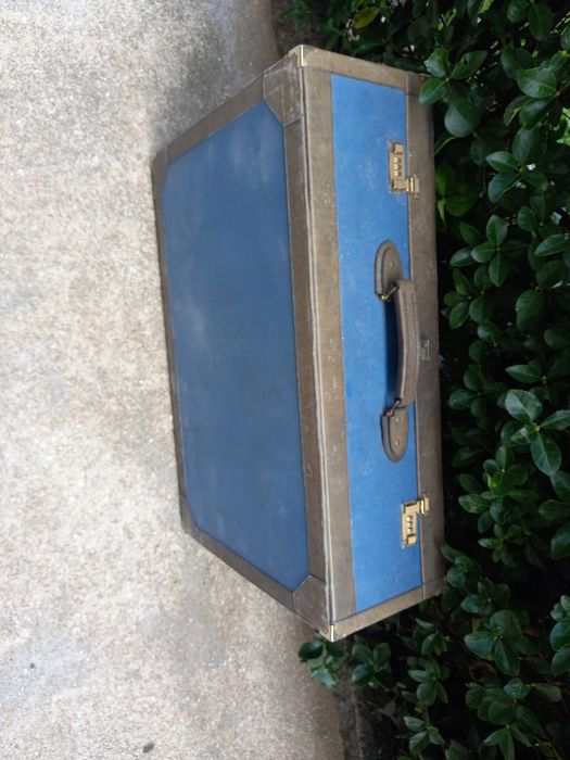 Mala de viagem antiga