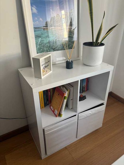 Estante KASA 2x2 Cubos - Branca