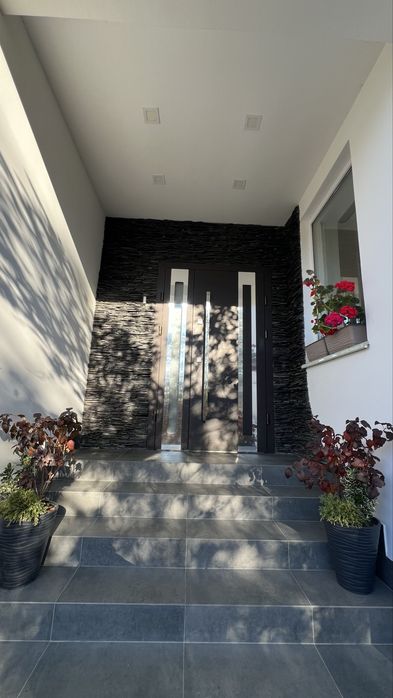 Продається будинок у центрі міста Стрий